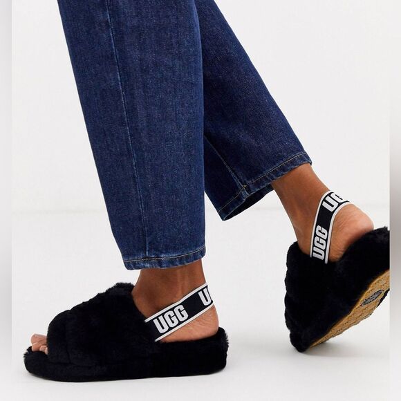UGG Fluff Yeah Slide Sandal in Black 5 - Picture 1 of 12
